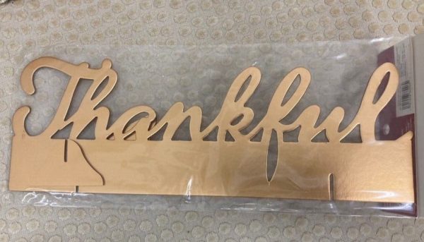 Thankful Tabletop Fall Décor - Image 3